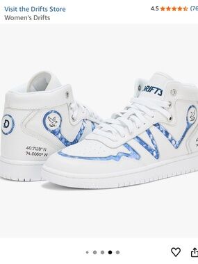Drifts Day by Noah Schnapp Early Bird women’s size 9.5 High Tops